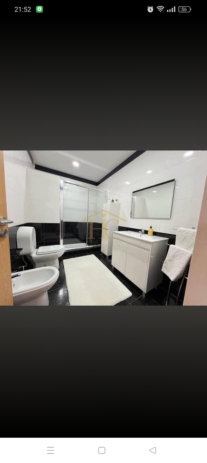 Remodelação casa de banho moderna preto e branco Lisboa